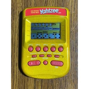 Hasbro 2002 Vintage Yahtzee Handheld‎ Pocket Electronic Game Gold & Red 04511